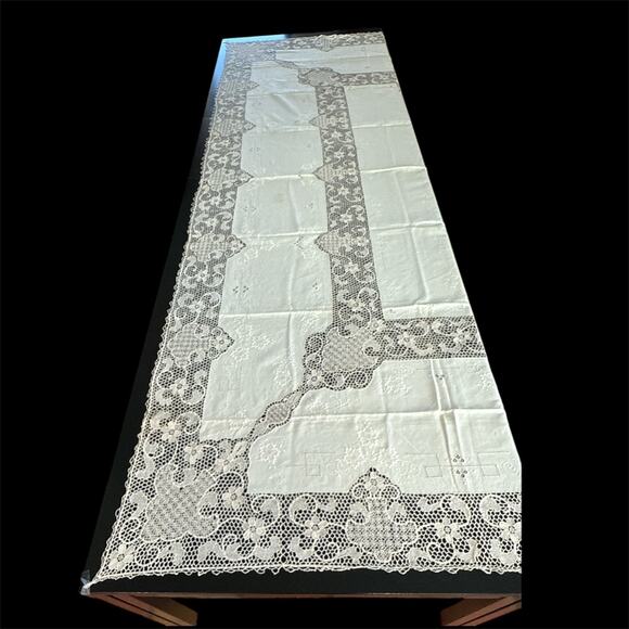 Fine Vintage Italian Linen Needlelace Tablecloth 118 × 65” Ecru Embroidered Rare - Picture 7 of 9